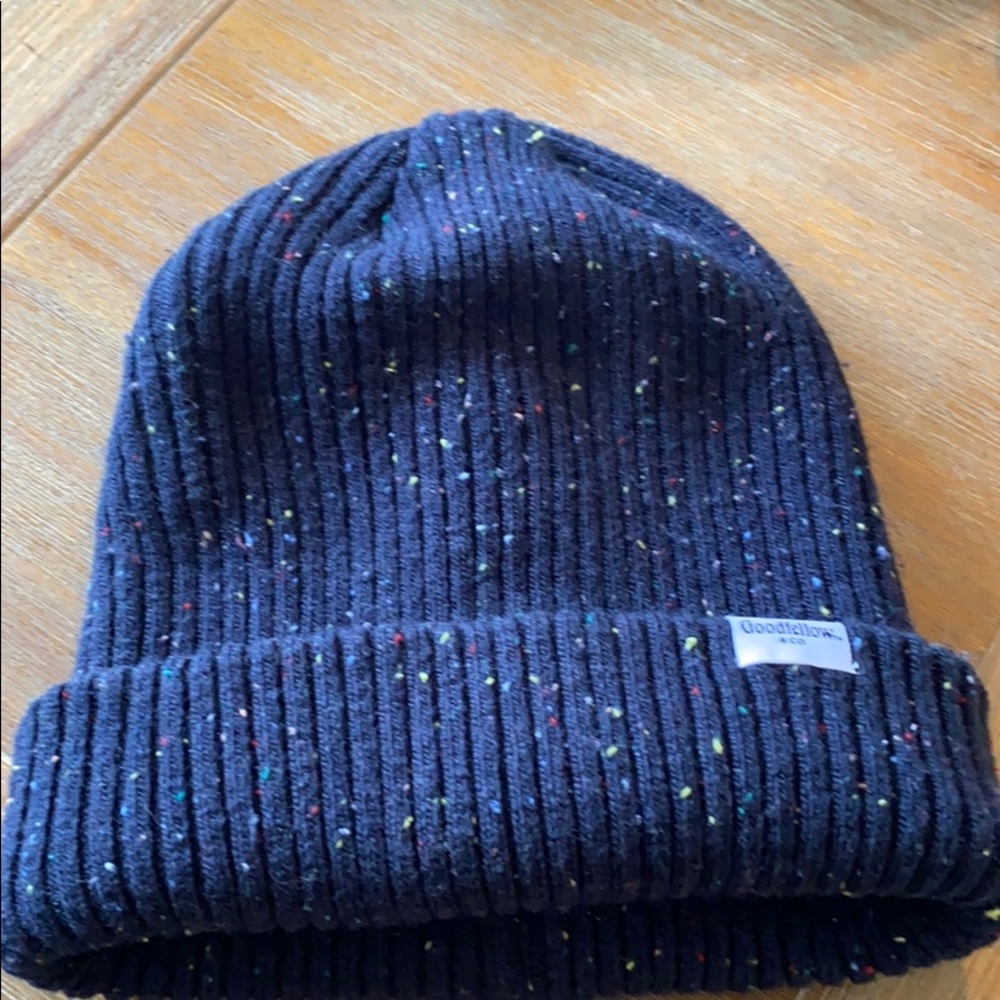 Excellent condition Goodfellow & Co stocking cap